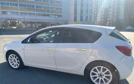 Opel Astra J, 2012 год, 650 000 рублей, 5 фотография