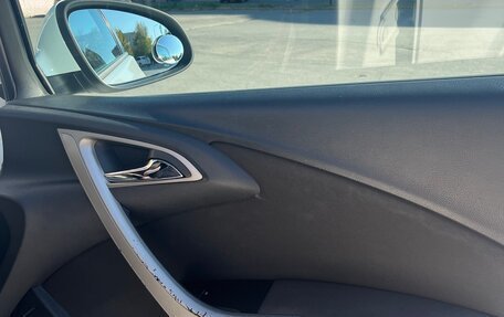 Opel Astra J, 2012 год, 650 000 рублей, 15 фотография