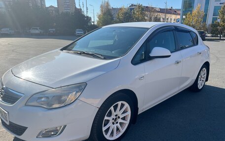 Opel Astra J, 2012 год, 650 000 рублей, 4 фотография