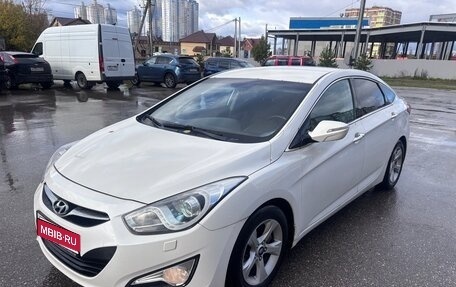 Hyundai i40 I рестайлинг, 2013 год, 750 000 рублей, 1 фотография