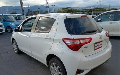 Toyota Vitz, 2020 год, 935 000 рублей, 6 фотография