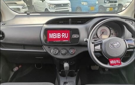 Toyota Vitz, 2020 год, 935 000 рублей, 9 фотография