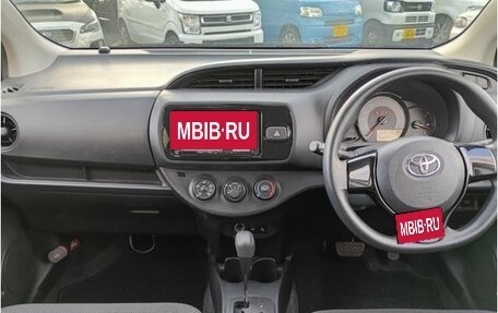 Toyota Vitz, 2020 год, 935 000 рублей, 11 фотография