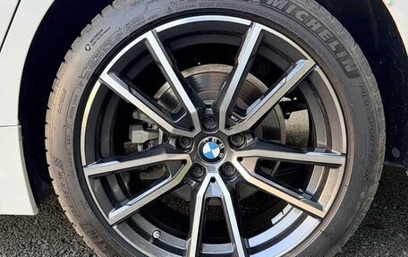 BMW 3 серия, 2023 год, 2 990 000 рублей, 10 фотография