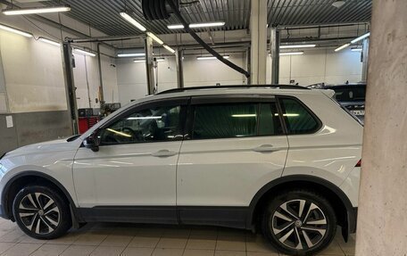 Volkswagen Tiguan II, 2019 год, 1 759 000 рублей, 4 фотография