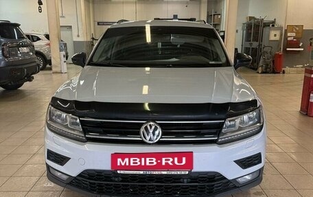 Volkswagen Tiguan II, 2019 год, 1 759 000 рублей, 2 фотография