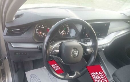 Skoda Octavia IV, 2021 год, 1 690 000 рублей, 6 фотография