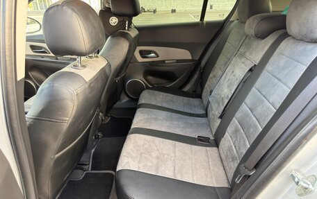 Chevrolet Cruze II, 2012 год, 700 000 рублей, 8 фотография
