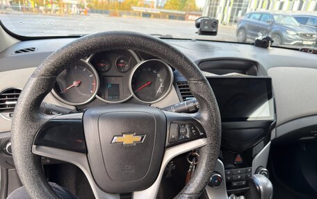 Chevrolet Cruze II, 2012 год, 700 000 рублей, 7 фотография