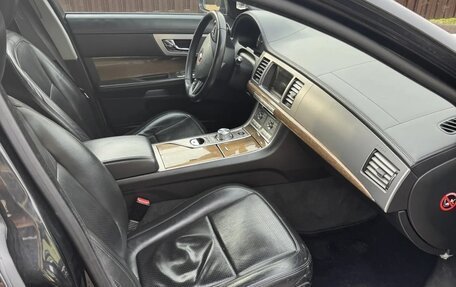 Jaguar XF I рестайлинг, 2010 год, 770 000 рублей, 9 фотография