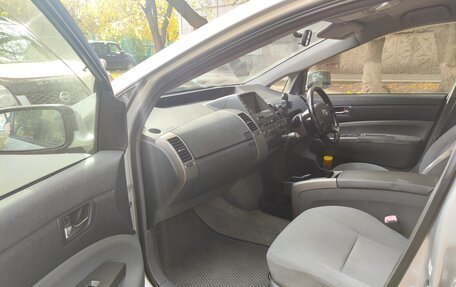 Toyota Prius, 2008 год, 675 500 рублей, 12 фотография