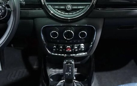MINI Clubman, 2019 год, 2 376 000 рублей, 8 фотография