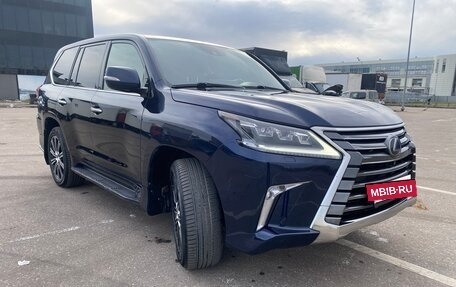 Lexus LX III, 2018 год, 7 050 000 рублей, 4 фотография