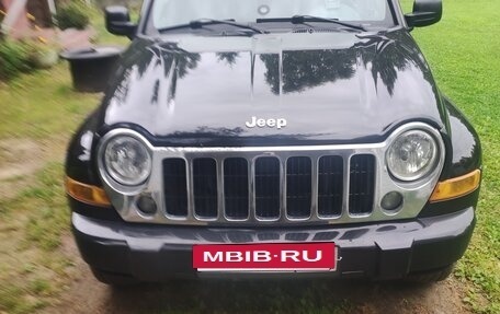 Jeep Cherokee, 2007 год, 820 000 рублей, 8 фотография