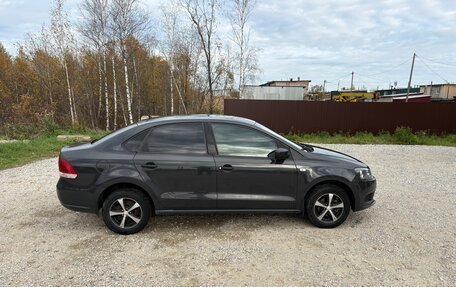 Volkswagen Polo VI (EU Market), 2012 год, 700 000 рублей, 4 фотография