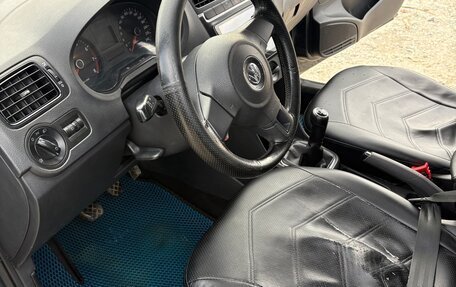 Volkswagen Polo VI (EU Market), 2012 год, 700 000 рублей, 8 фотография