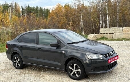 Volkswagen Polo VI (EU Market), 2012 год, 700 000 рублей, 3 фотография