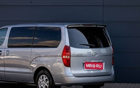 Hyundai Grand Starex Grand Starex I рестайлинг 2, 2012 год, 1 995 000 рублей, 10 фотография