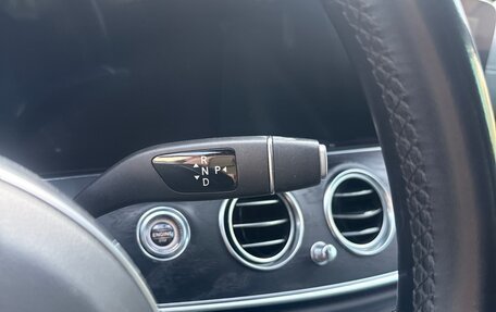 Mercedes-Benz E-Класс, 2018 год, 4 000 000 рублей, 8 фотография