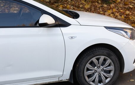 Hyundai Solaris II рестайлинг, 2019 год, 1 350 000 рублей, 17 фотография