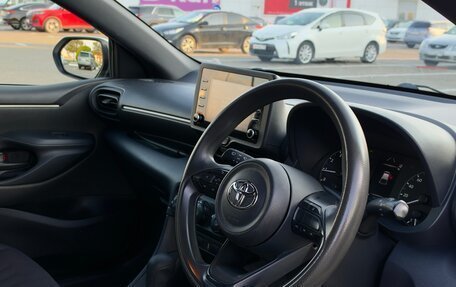 Toyota Yaris, 2020 год, 1 230 000 рублей, 14 фотография