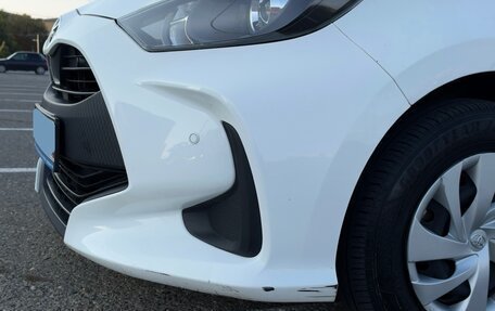 Toyota Yaris, 2020 год, 1 230 000 рублей, 11 фотография
