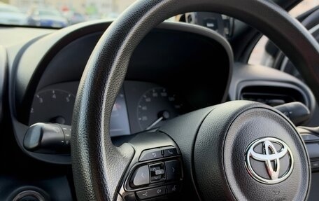 Toyota Yaris, 2020 год, 1 230 000 рублей, 18 фотография