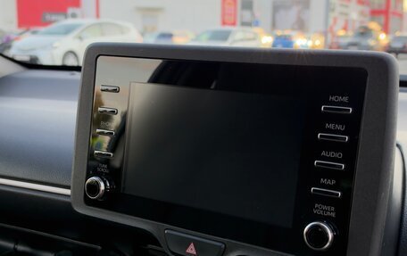 Toyota Yaris, 2020 год, 1 230 000 рублей, 20 фотография