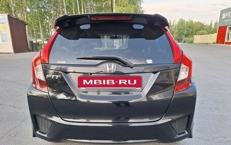 Honda Fit III, 2013 год, 1 090 000 рублей, 3 фотография