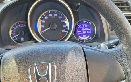 Honda Fit III, 2013 год, 1 090 000 рублей, 11 фотография