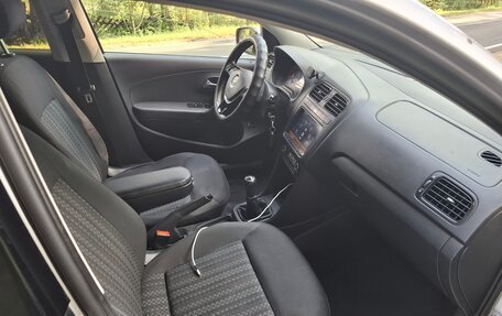 Volkswagen Polo VI (EU Market), 2015 год, 490 000 рублей, 11 фотография