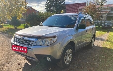 Subaru Forester, 2012 год, 895 000 рублей, 1 фотография