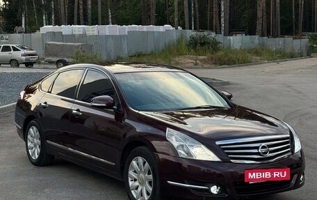 Nissan Teana, 2010 год, 650 000 рублей, 2 фотография