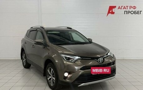 Toyota RAV4, 2016 год, 1 895 000 рублей, 3 фотография