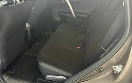 Toyota RAV4, 2016 год, 1 895 000 рублей, 14 фотография