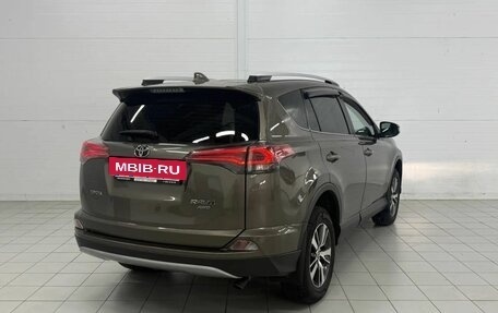 Toyota RAV4, 2016 год, 1 895 000 рублей, 6 фотография