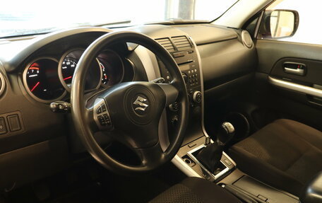 Suzuki Grand Vitara, 2010 год, 672 000 рублей, 13 фотография