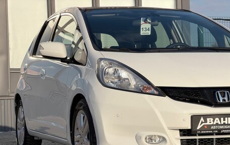 Honda Jazz II рестайлинг, 2011 год, 959 000 рублей, 32 фотография