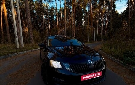Skoda Octavia, 2019 год, 1 800 000 рублей, 2 фотография