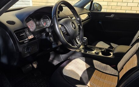 Volkswagen Touareg III, 2013 год, 2 400 000 рублей, 9 фотография