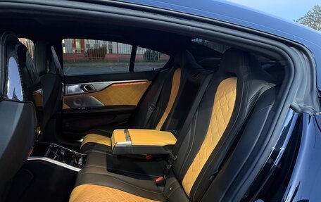 BMW 8 серия, 2021 год, 8 300 000 рублей, 19 фотография