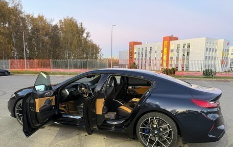 BMW 8 серия, 2021 год, 8 300 000 рублей, 18 фотография