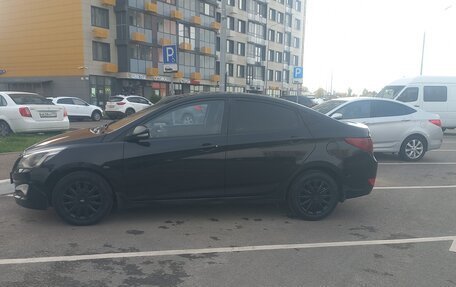 Hyundai Solaris II рестайлинг, 2014 год, 550 000 рублей, 3 фотография