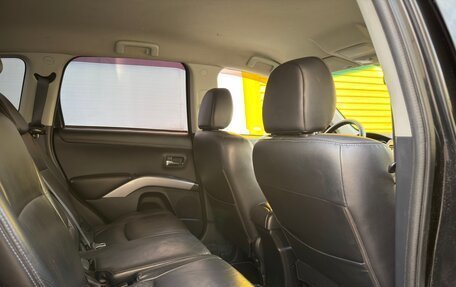 Mitsubishi Outlander III рестайлинг 3, 2011 год, 999 999 рублей, 7 фотография