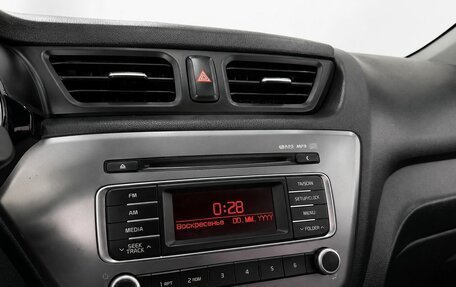 KIA Rio III рестайлинг, 2016 год, 989 000 рублей, 11 фотография