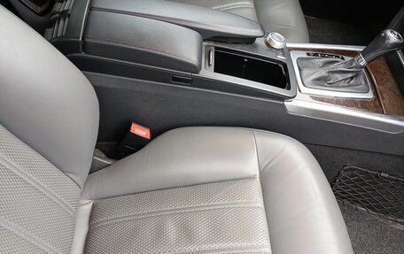Mercedes-Benz E-Класс, 2010 год, 1 200 000 рублей, 10 фотография