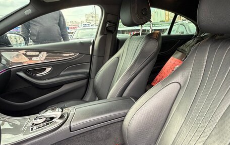Mercedes-Benz CLS, 2019 год, 4 950 000 рублей, 11 фотография
