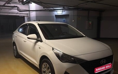 Hyundai Solaris II рестайлинг, 2021 год, 1 500 000 рублей, 1 фотография