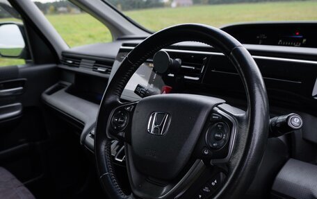 Honda Stepwgn IV, 2015 год, 1 600 000 рублей, 13 фотография