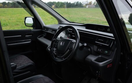 Honda Stepwgn IV, 2015 год, 1 600 000 рублей, 22 фотография